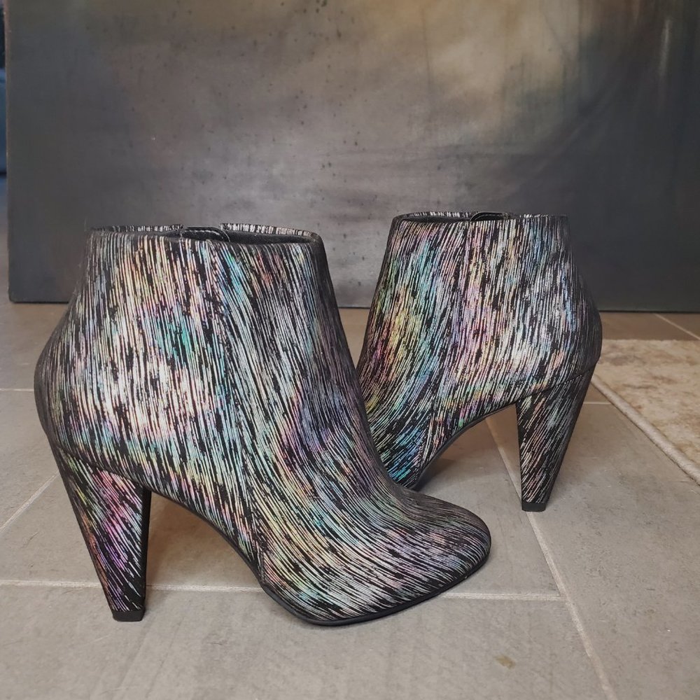 Asos New Look Wide Fit Printed Cone Heeled Ankle Boot - Picture 3 of 4
